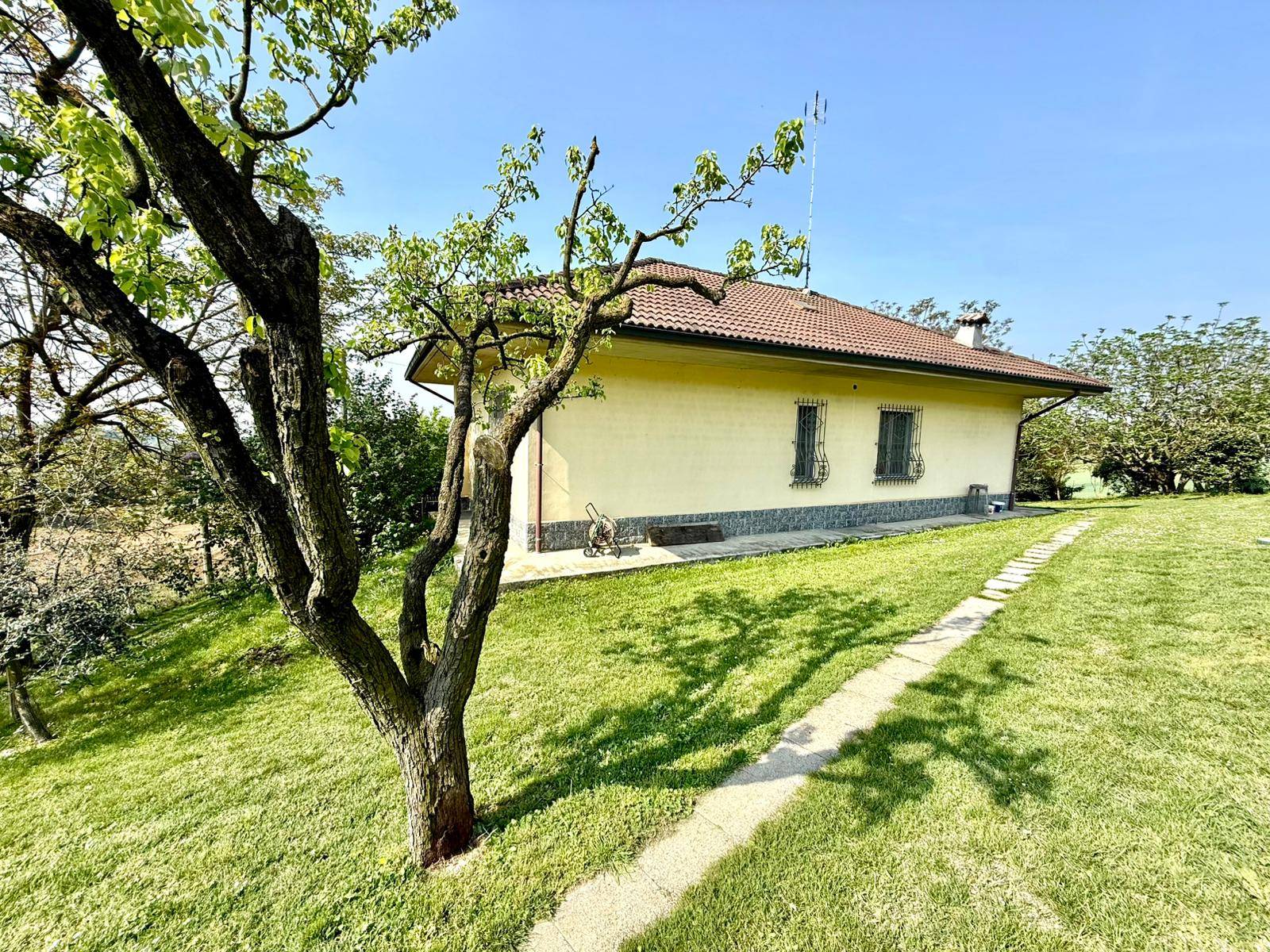 Villa in vendita a Alessandria, Valle San Bartolomeo