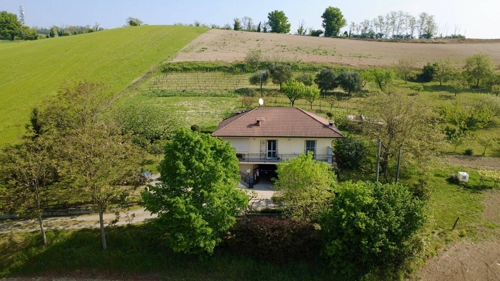 Villa in vendita a Alessandria, Valle San Bartolomeo
