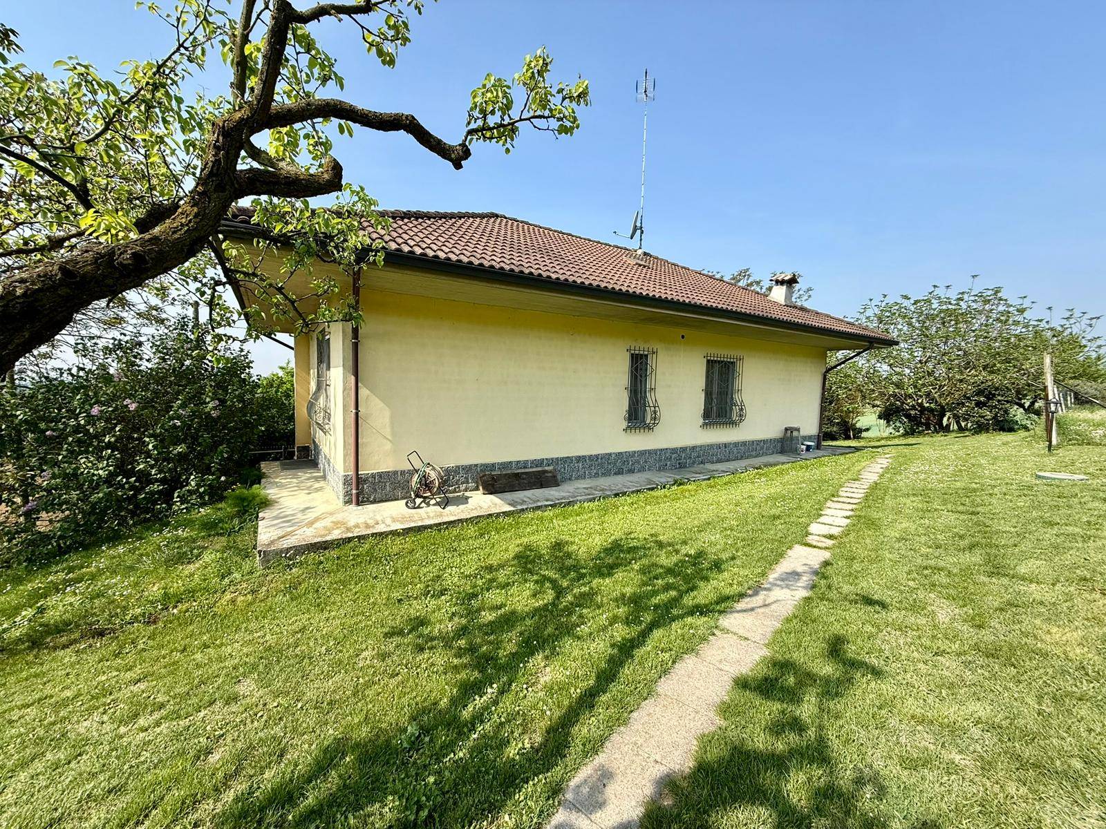 Villa in vendita a Alessandria, Valle San Bartolomeo