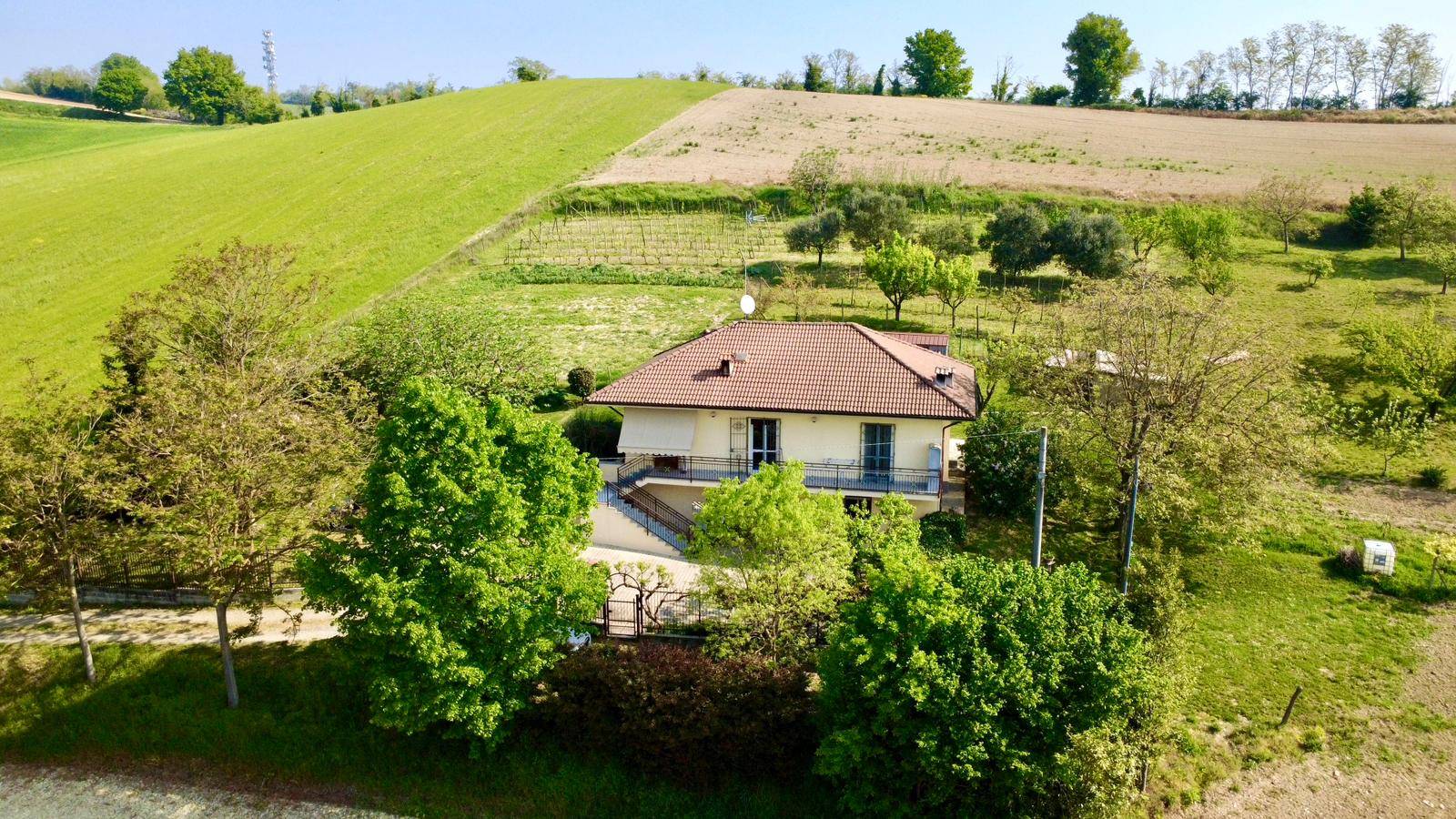 Villa in vendita a Alessandria, Valle San Bartolomeo
