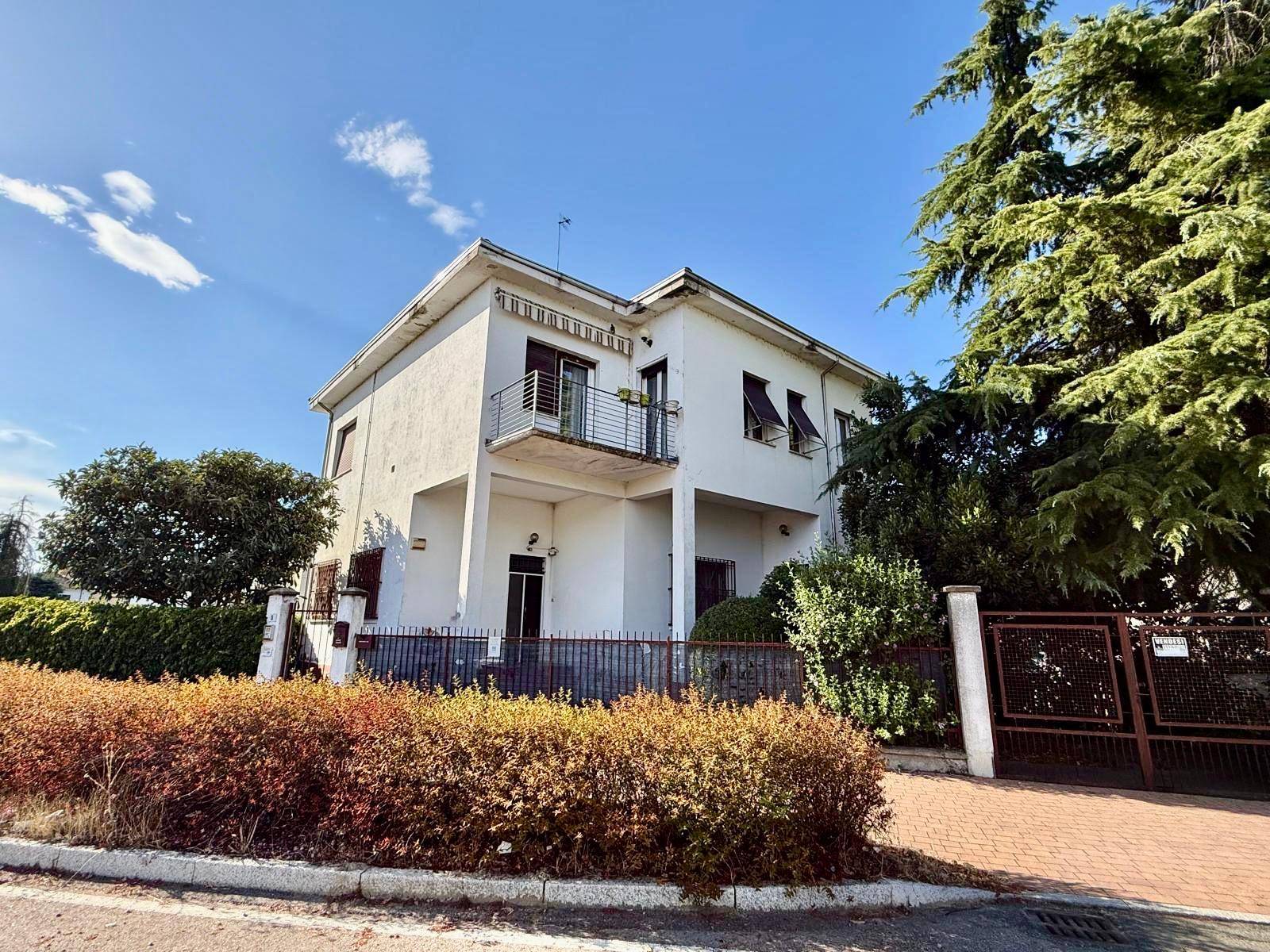 Bifamiliare in vendita a Alessandria, san michele
