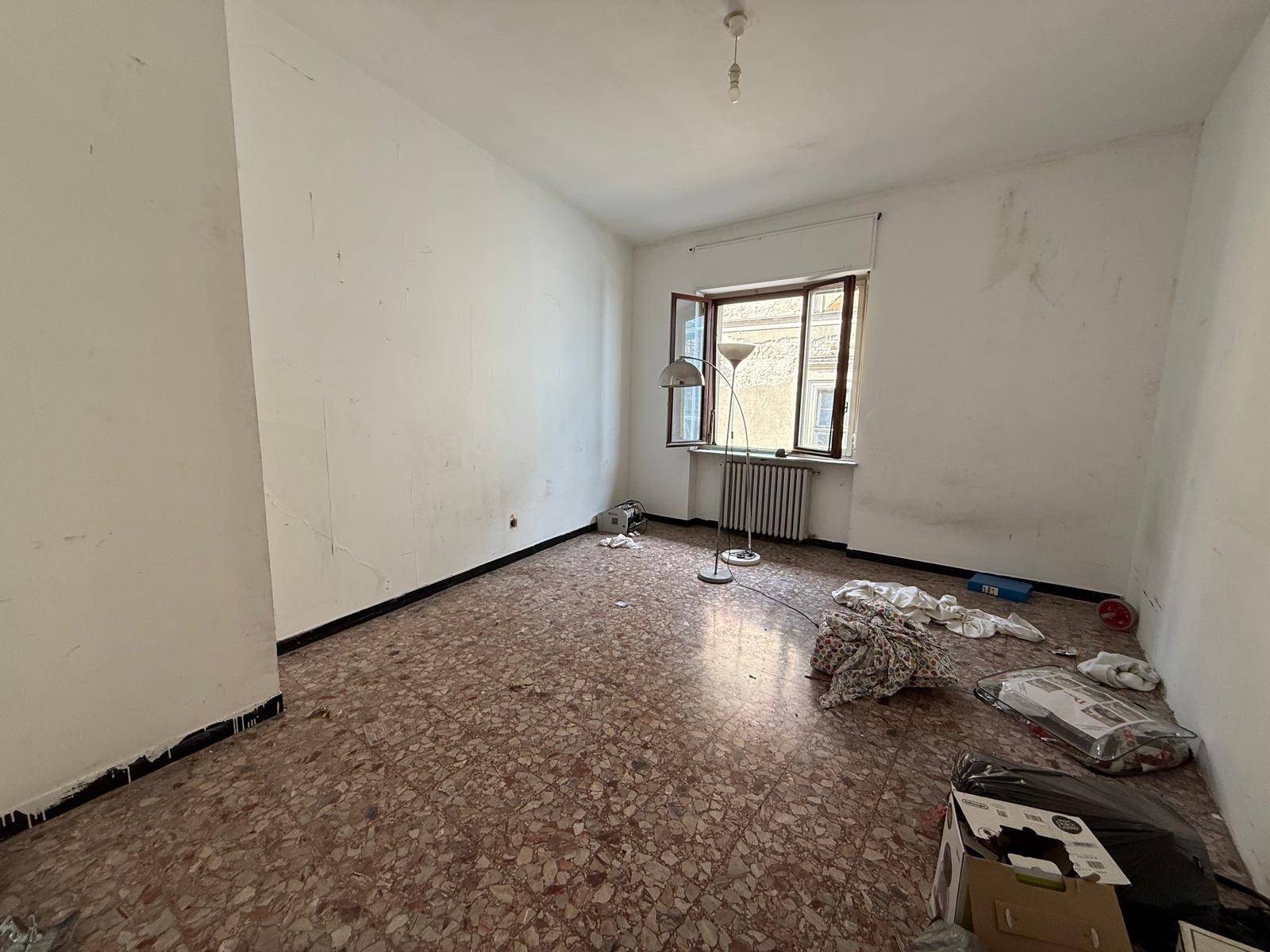 Appartamento in vendita a Alessandria, Centro-P.zza Garibaldi