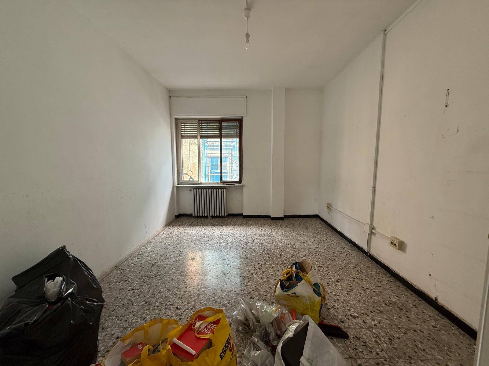Appartamento in vendita a Alessandria, Centro-P.zza Garibaldi