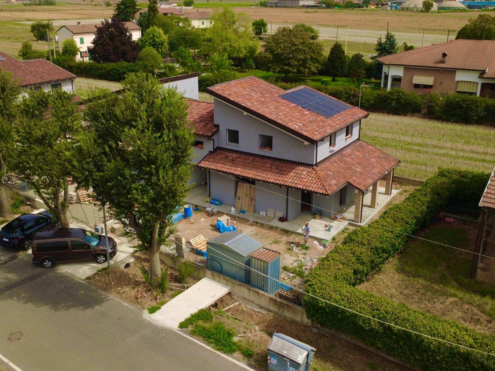 Villa in vendita a Alessandria, Mandrogne