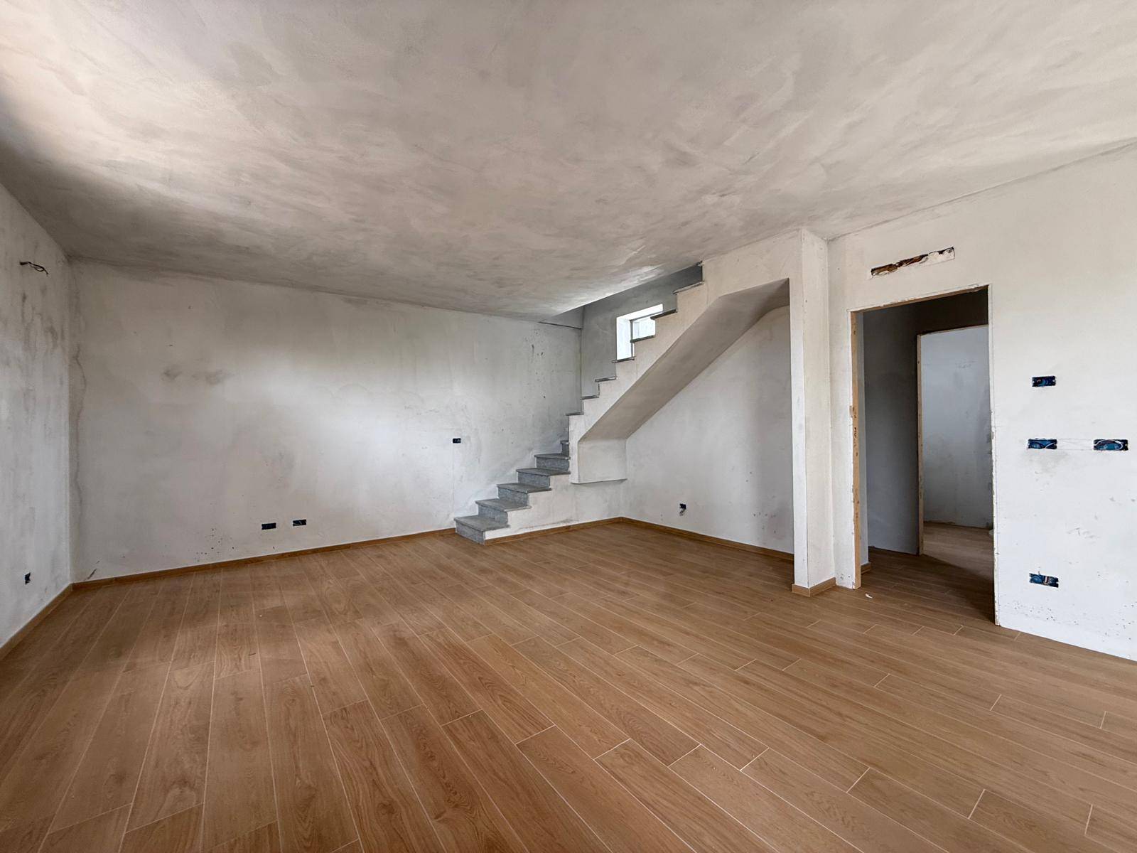 Villa in vendita a Alessandria, Mandrogne