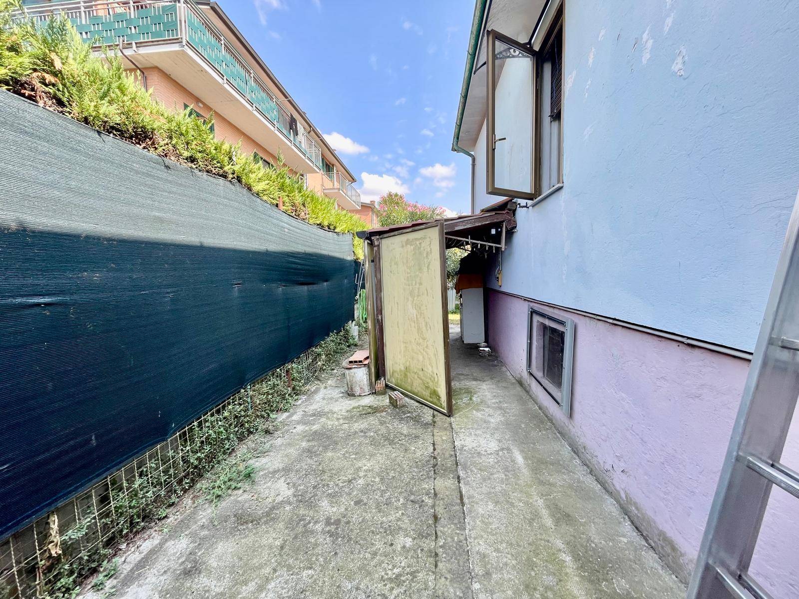 Casa singola in vendita a Alessandria, Cabanette
