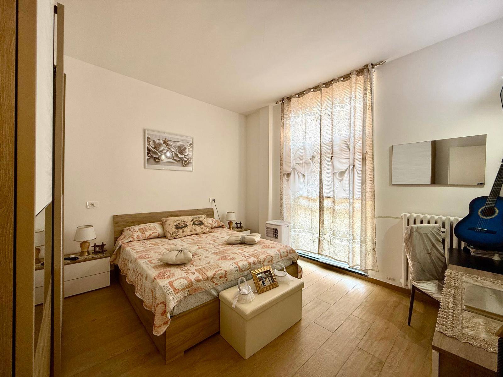Appartamento in vendita a Alessandria, Centro-P.zza Garibaldi