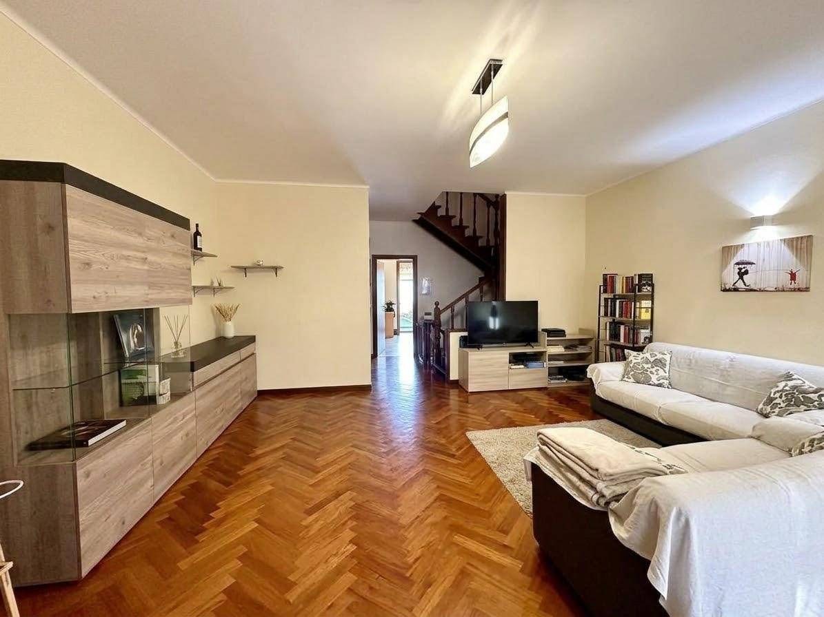 Villette a schiera in vendita a Alessandria, Borgo Rovereto