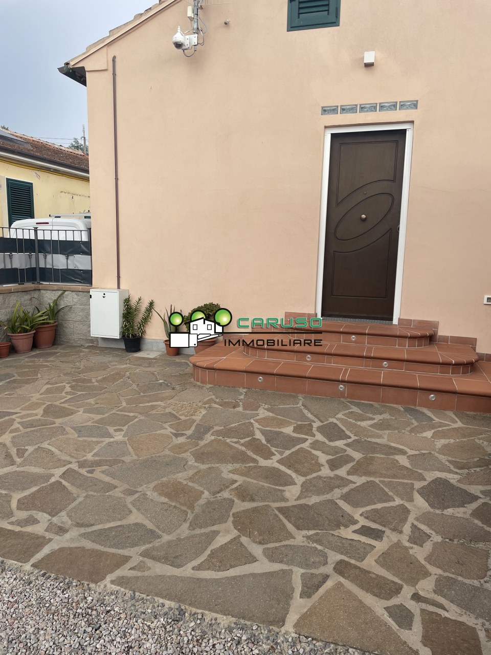 Casa indipendente con giardino a Gavorrano