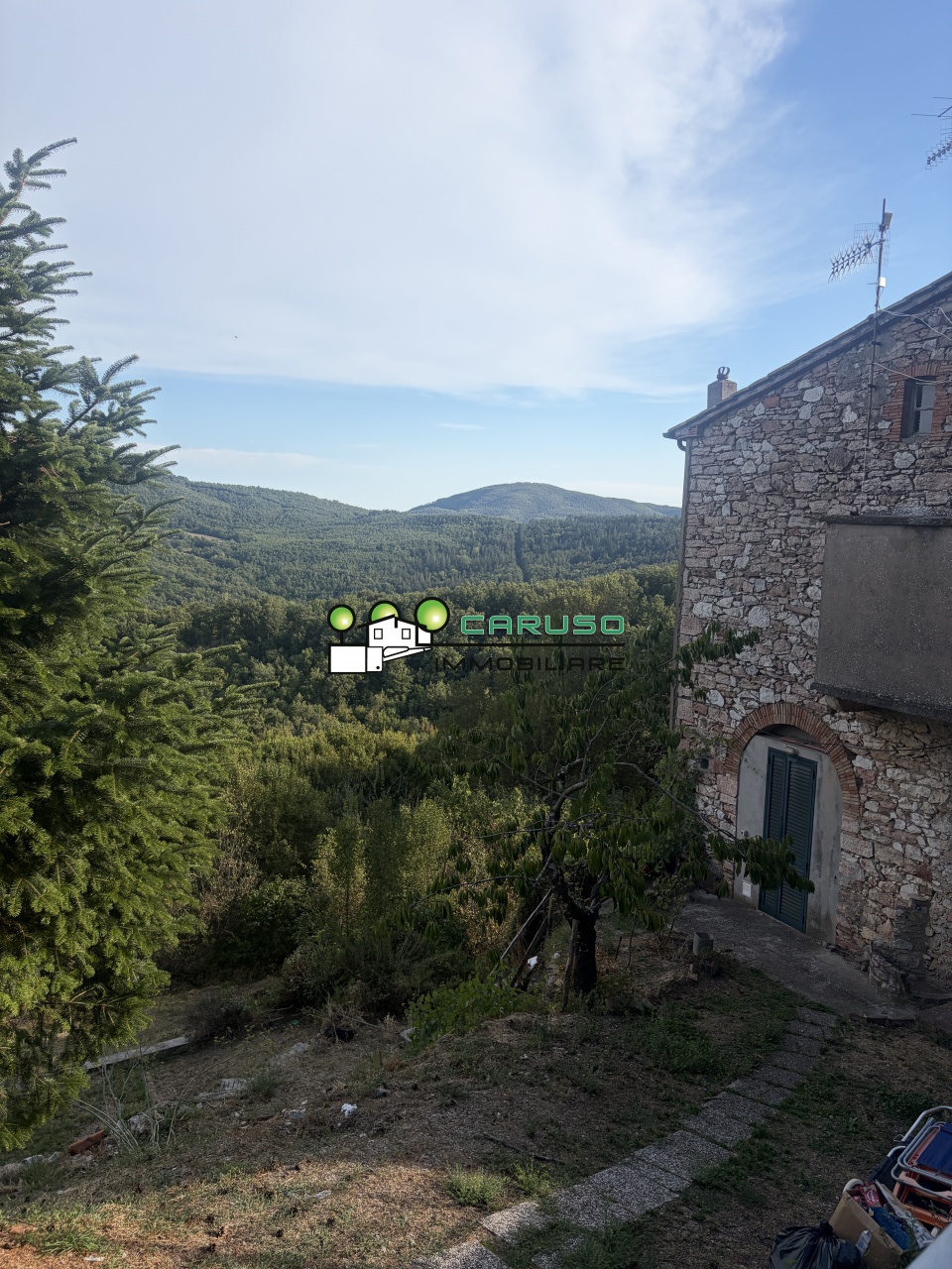 Casa indipendente ristrutturata a Montieri