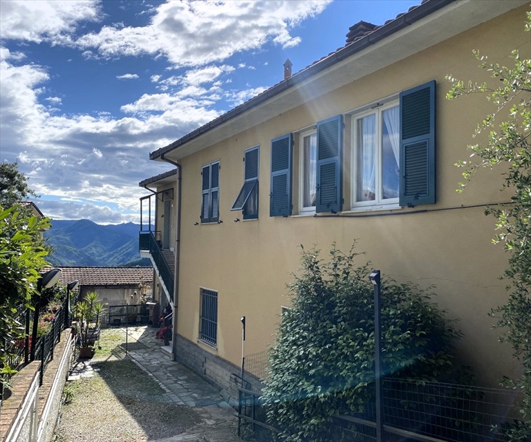 Appartamento in vendita in via san gaetano, San Colombano Certenoli