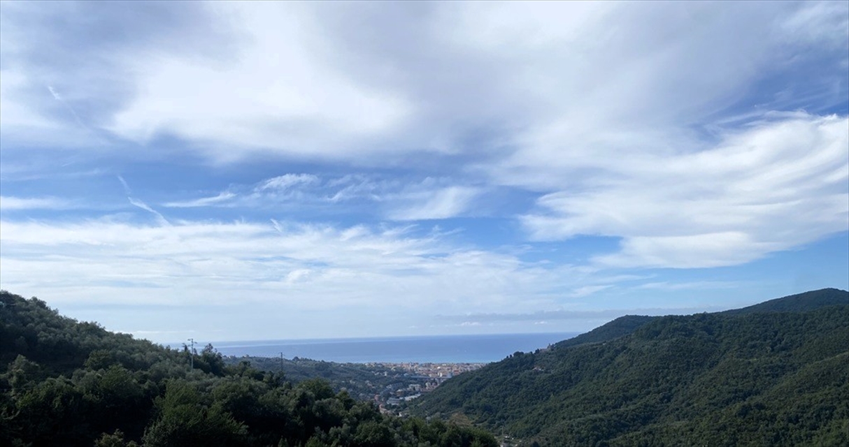 Quadrilocale vista mare, Leivi residenziale