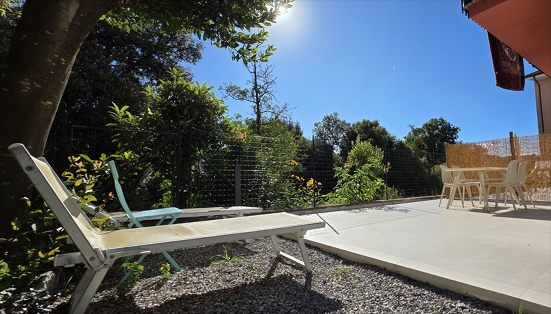 Bilocale con giardino, Sestri Levante residenziale