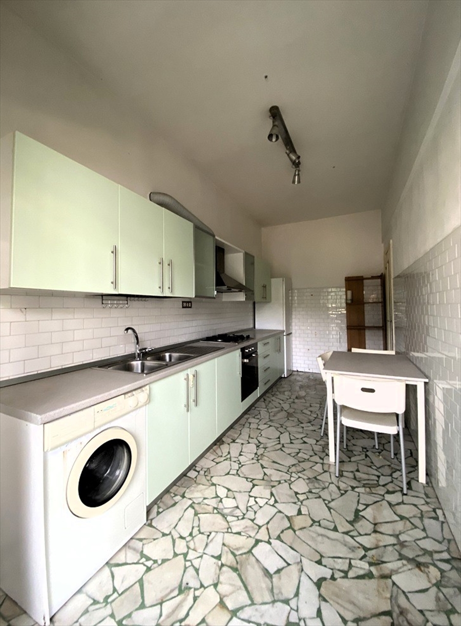 Trilocale in vendita, Chiavari residenziale