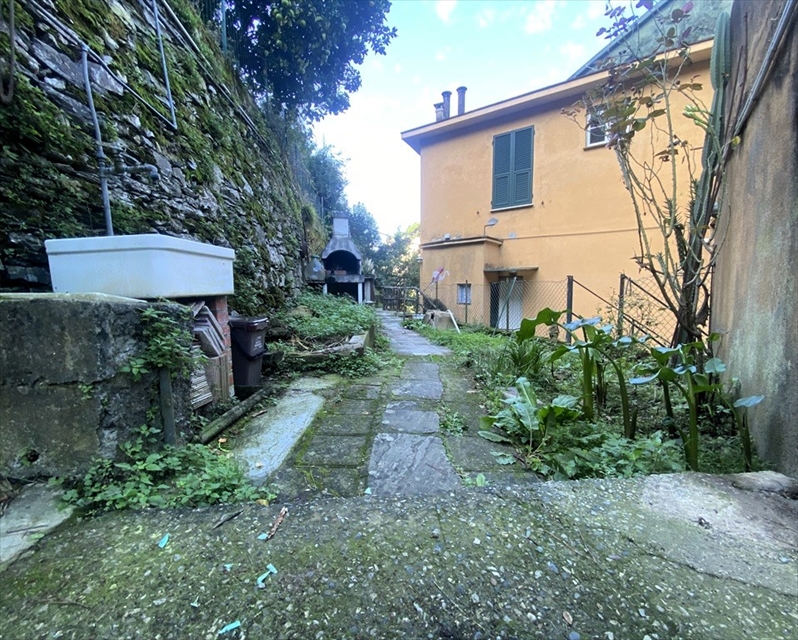 Trilocale con giardino, Zoagli residenziale