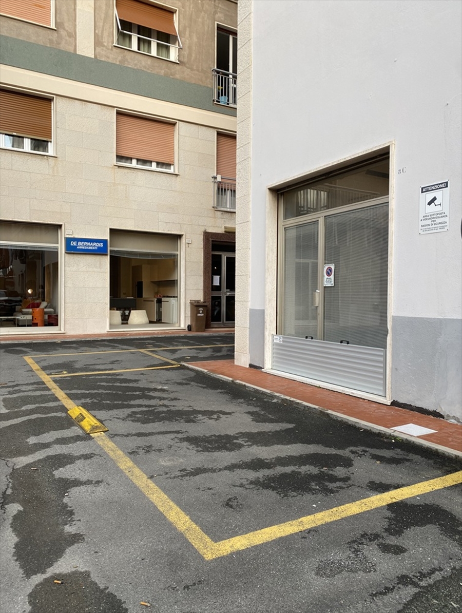Box/Garage 14mq in vendita, Chiavari centro
