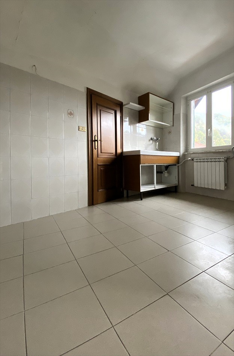 Quadrilocale in vendita, Varese Ligure centro