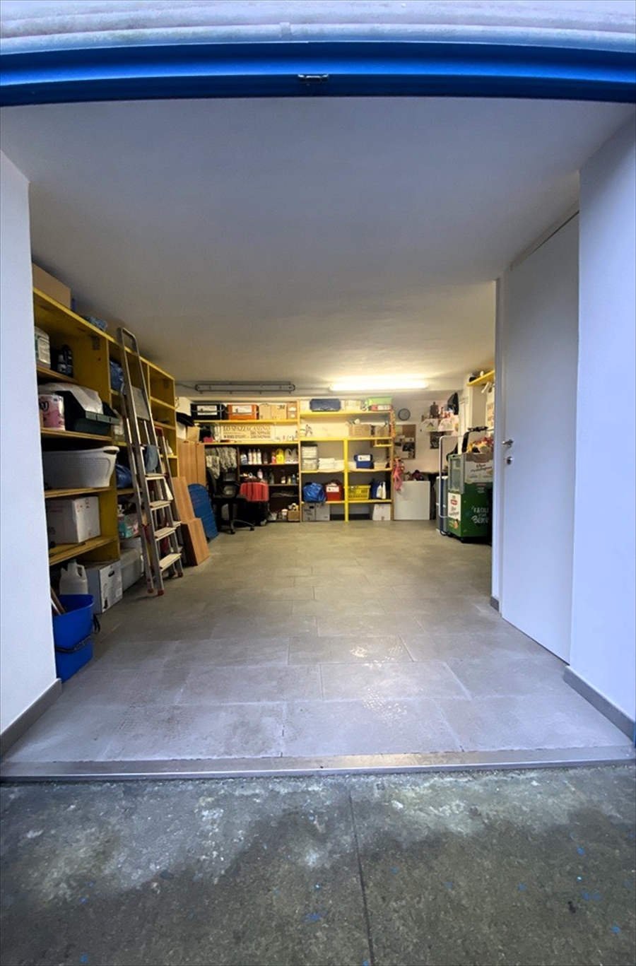Box/Garage 25mq ristrutturato, Rapallo centro