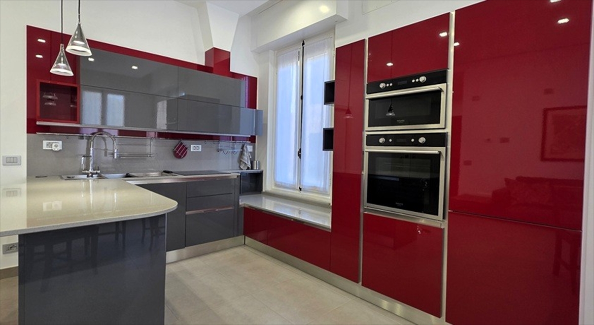 Trilocale nuovo, Chiavari centro