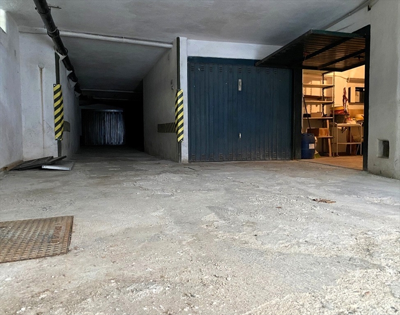 Box/Garage 11mq con box, Chiavari residenziale