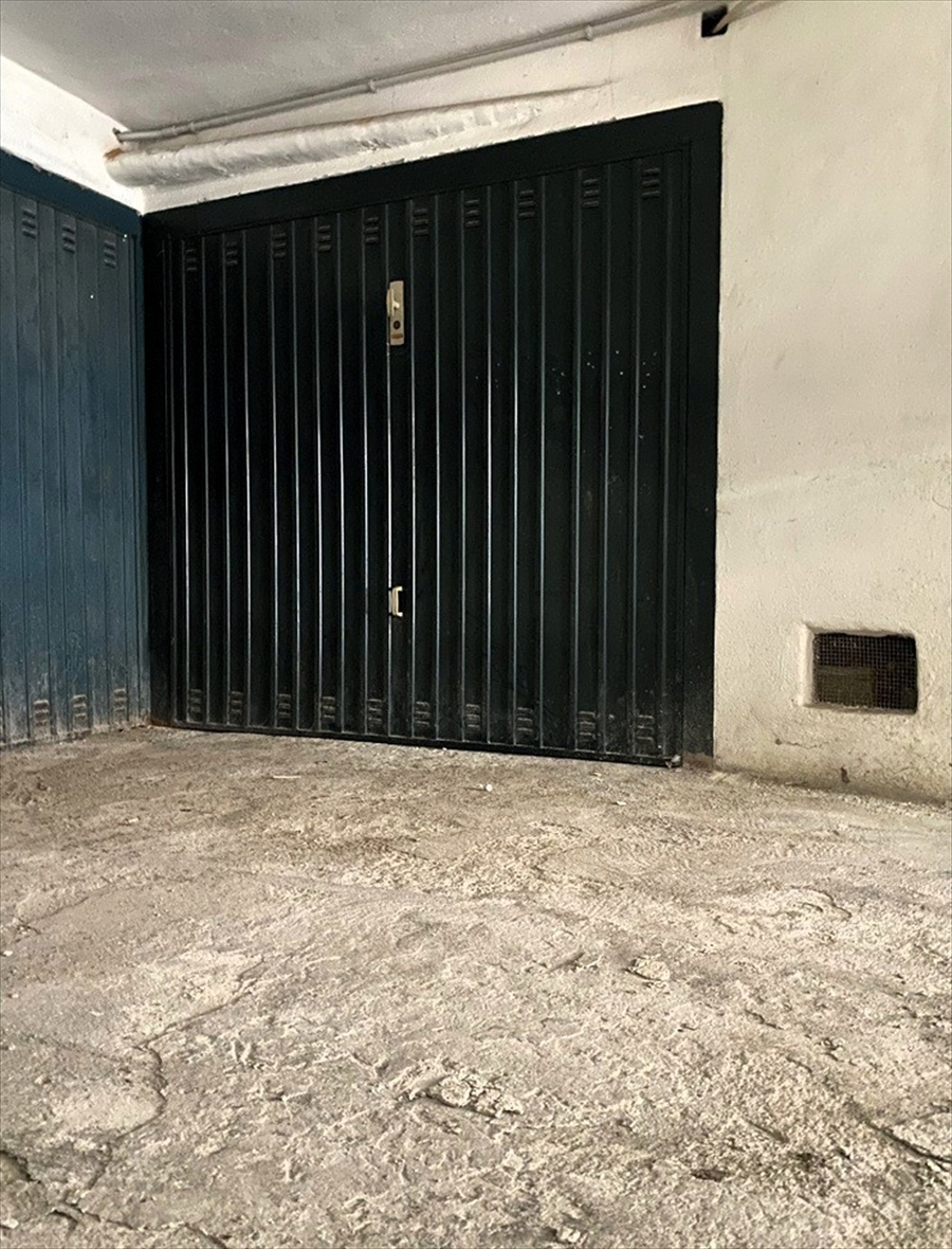 Box/Garage 11mq con box, Chiavari residenziale