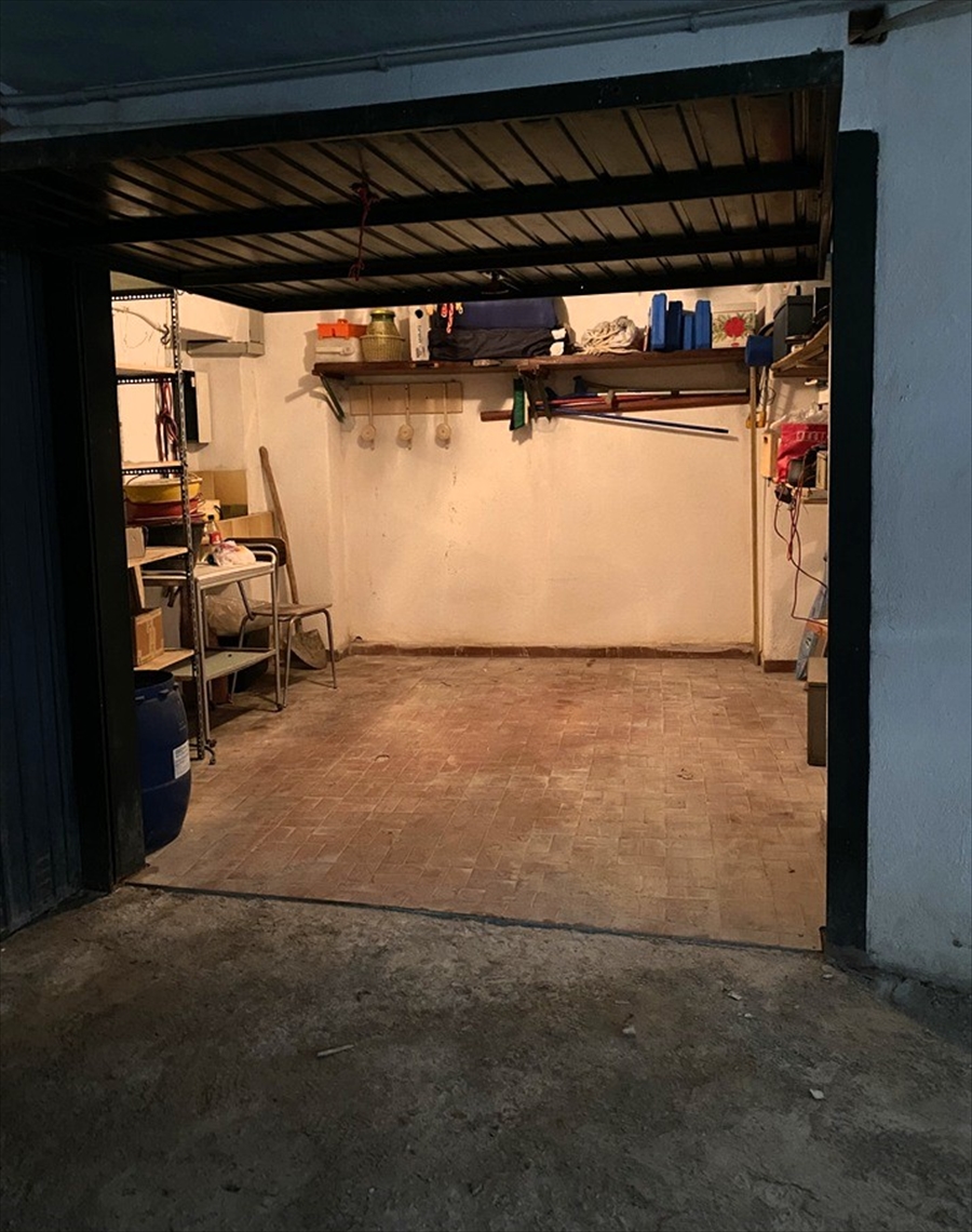 Box/Garage 11mq con box, Chiavari residenziale