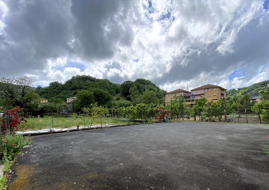 Casa indipendente da ristrutturare, San Colombano Certenoli residenziale