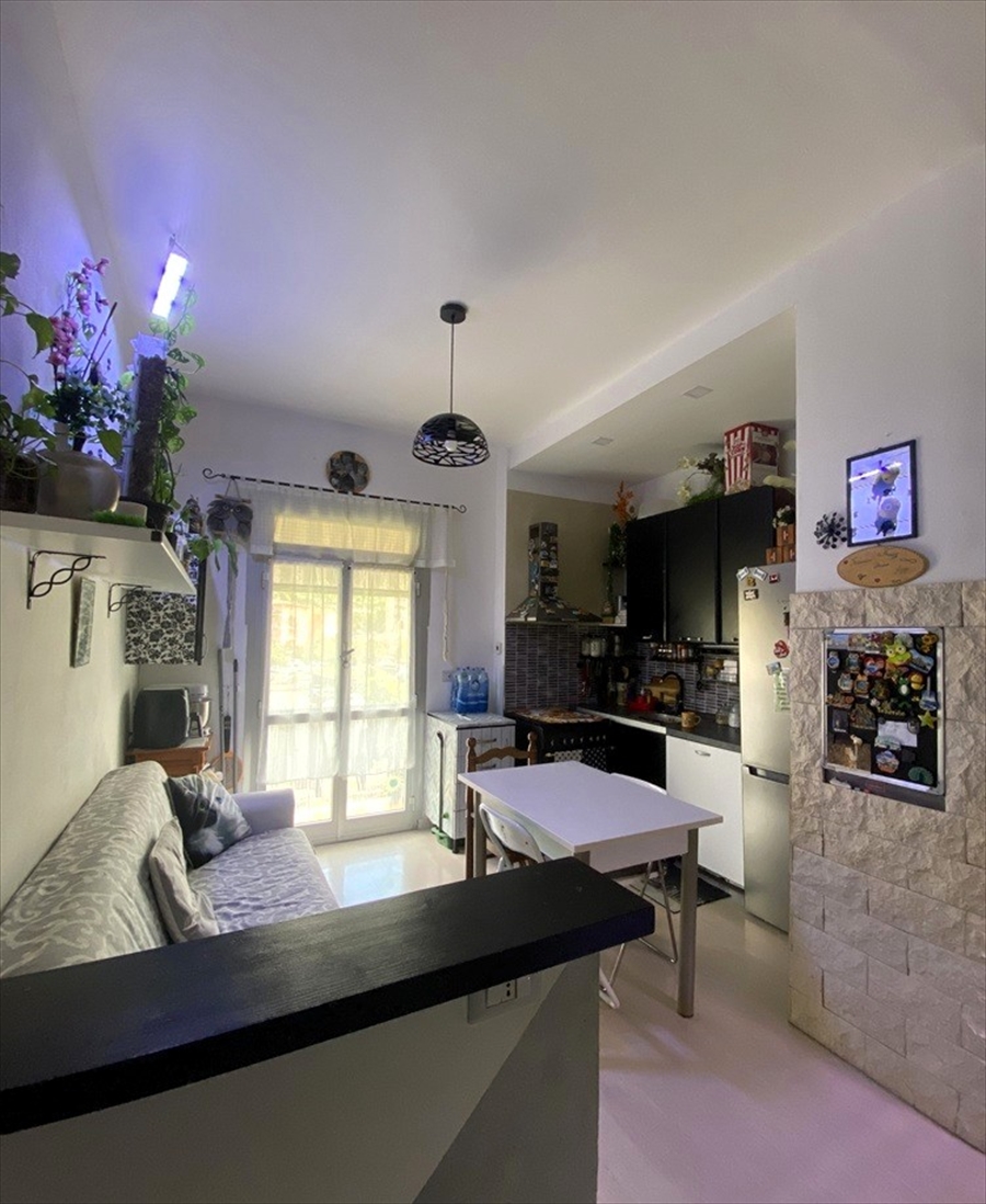 Trilocale in vendita, Lavagna residenziale
