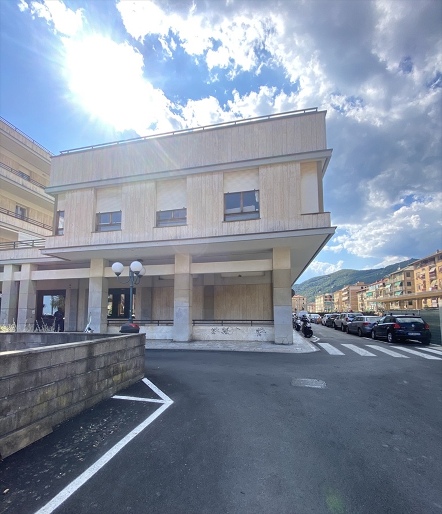 Ufficio da ristrutturare, Chiavari centro