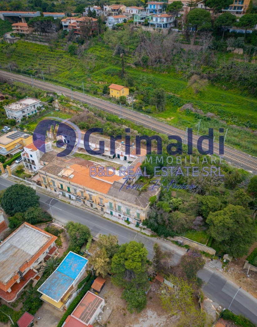 Villa con giardino a Casteldaccia