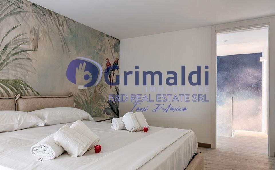 Trilocale con box a Palermo