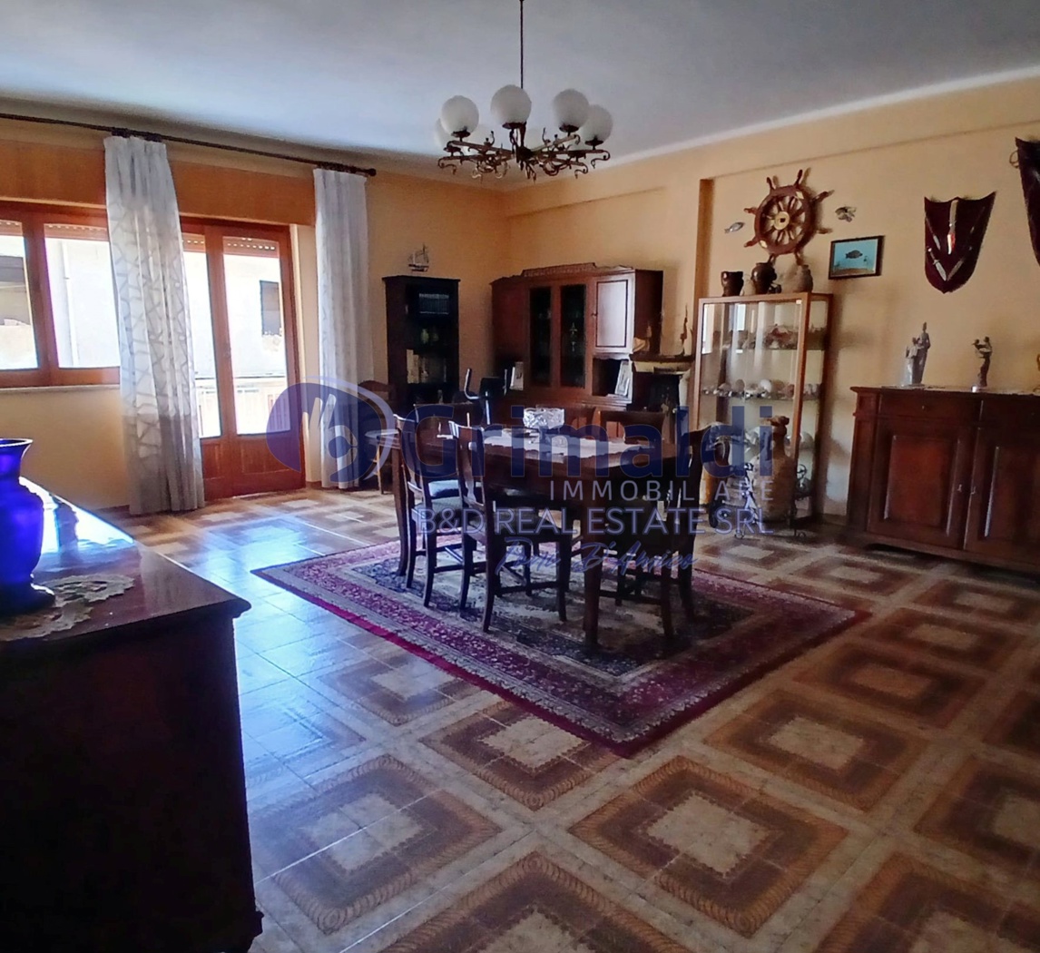 Quadrilocale in vendita a Bagheria