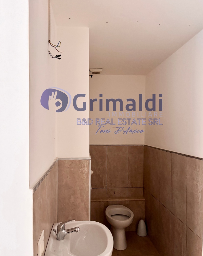 Negozio in affitto a Bagheria