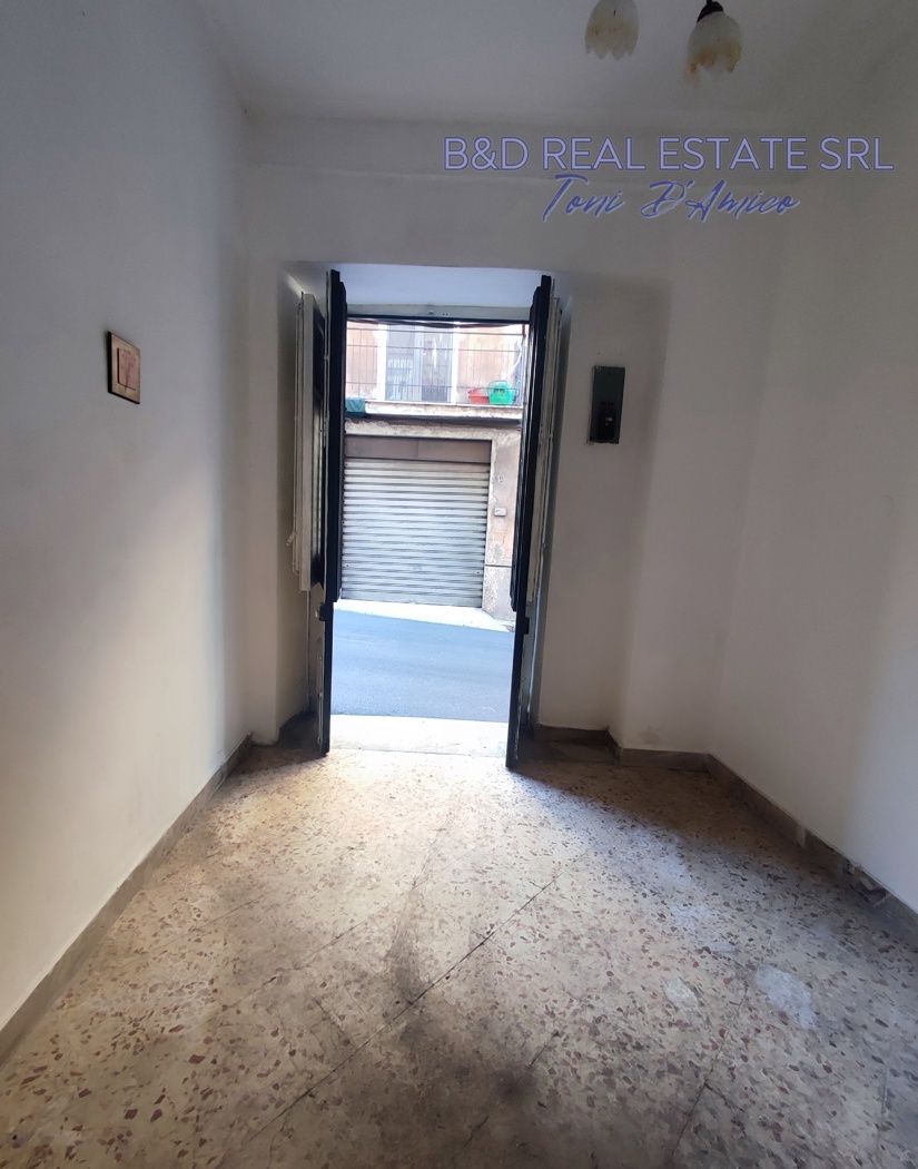 Quadrilocale da ristrutturare a Monreale