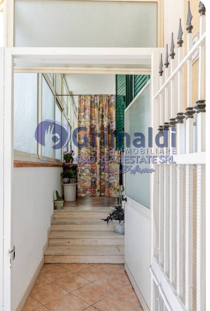 Quadrilocale in vendita a Bagheria