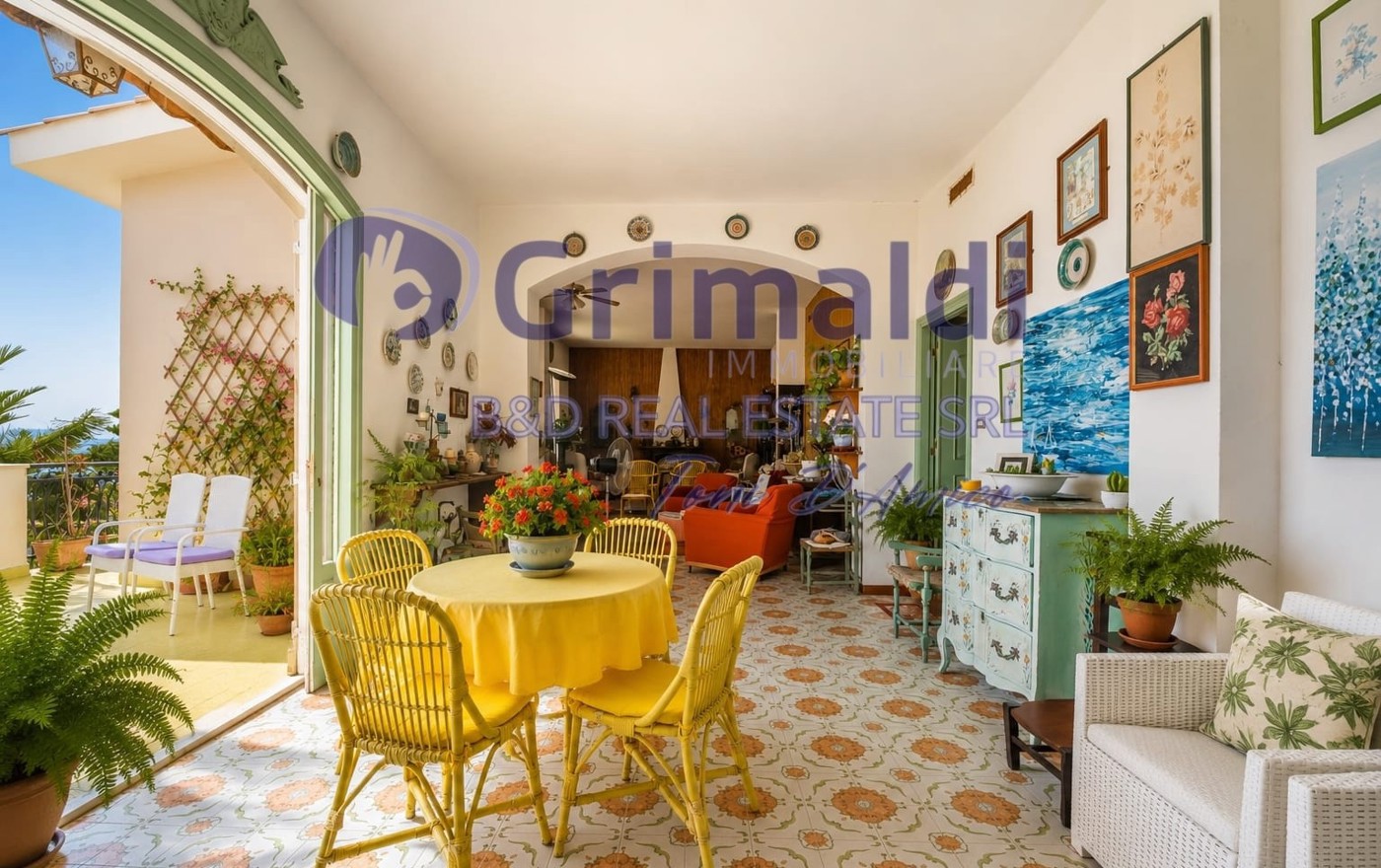 Villa con giardino a Casteldaccia