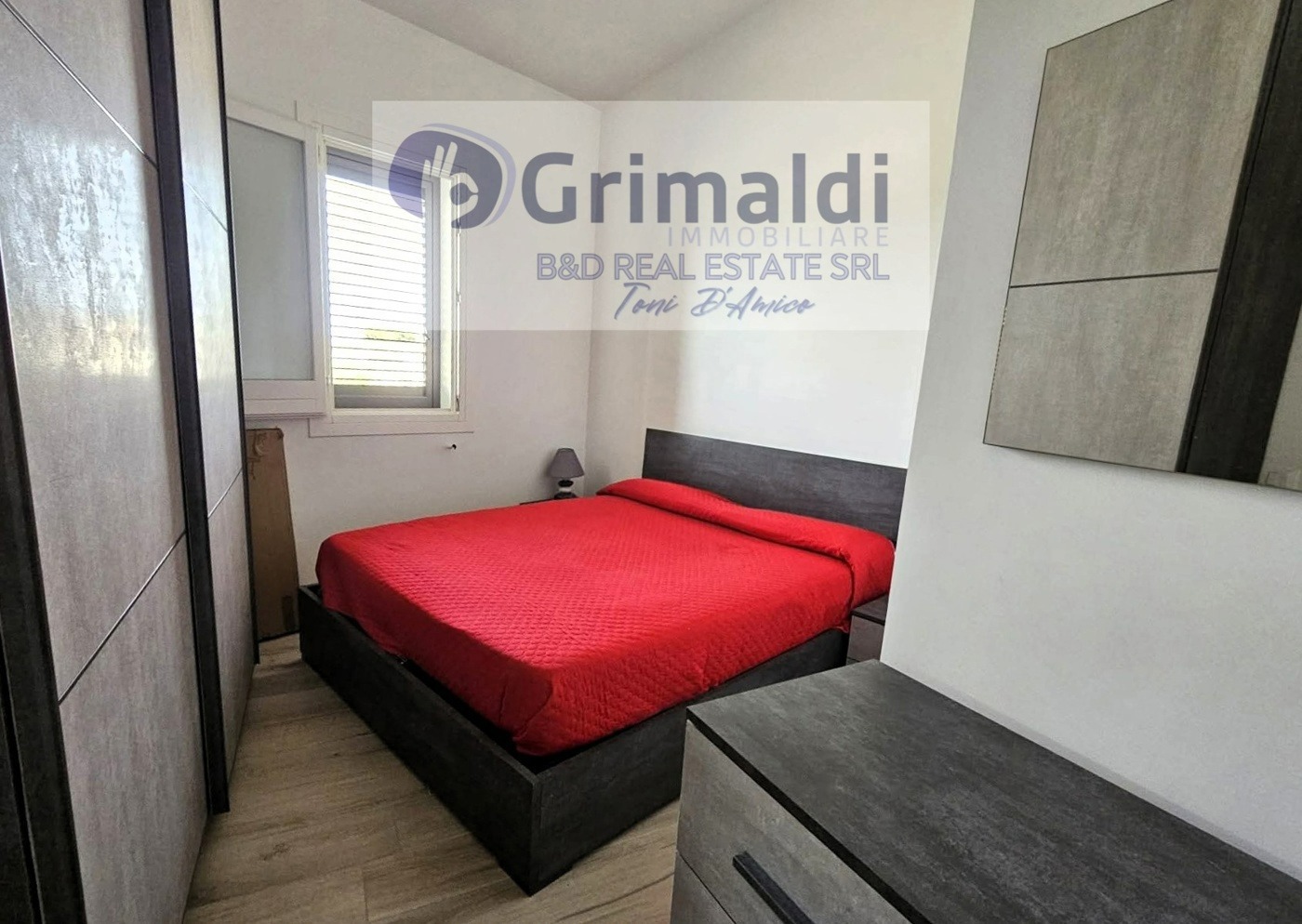 Villa Bifamiliare in affitto a Campofelice di Roccella