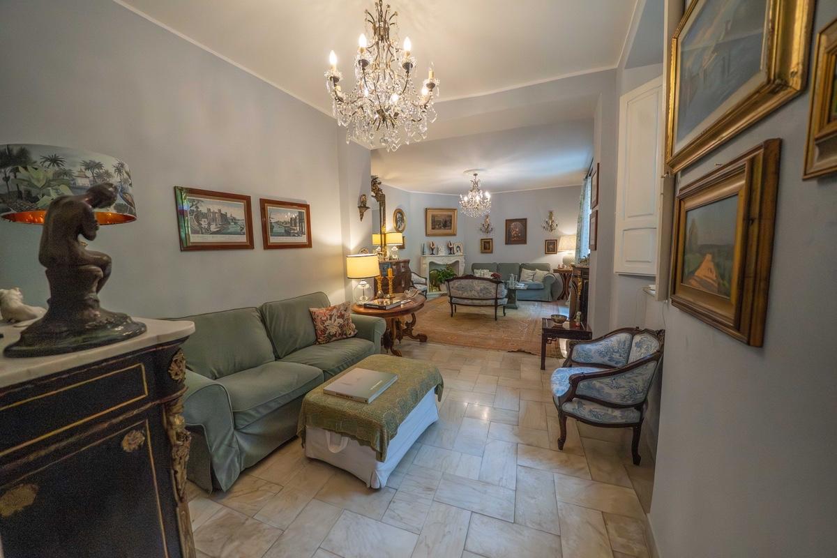 Villa con giardino a Vicopisano