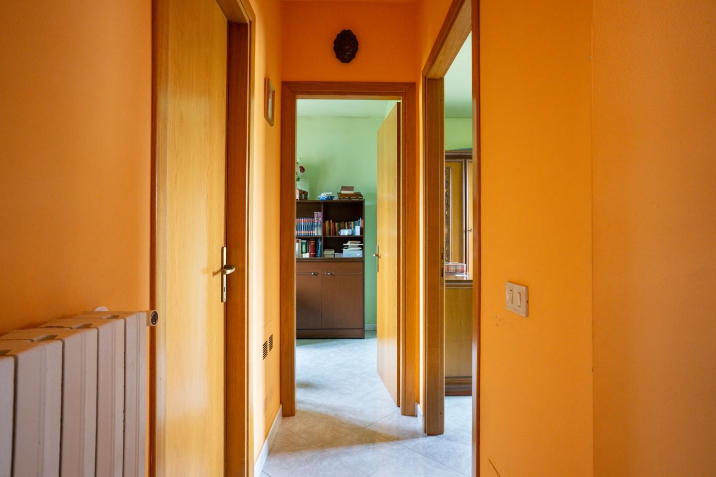 Trilocale in vendita, Buti la croce