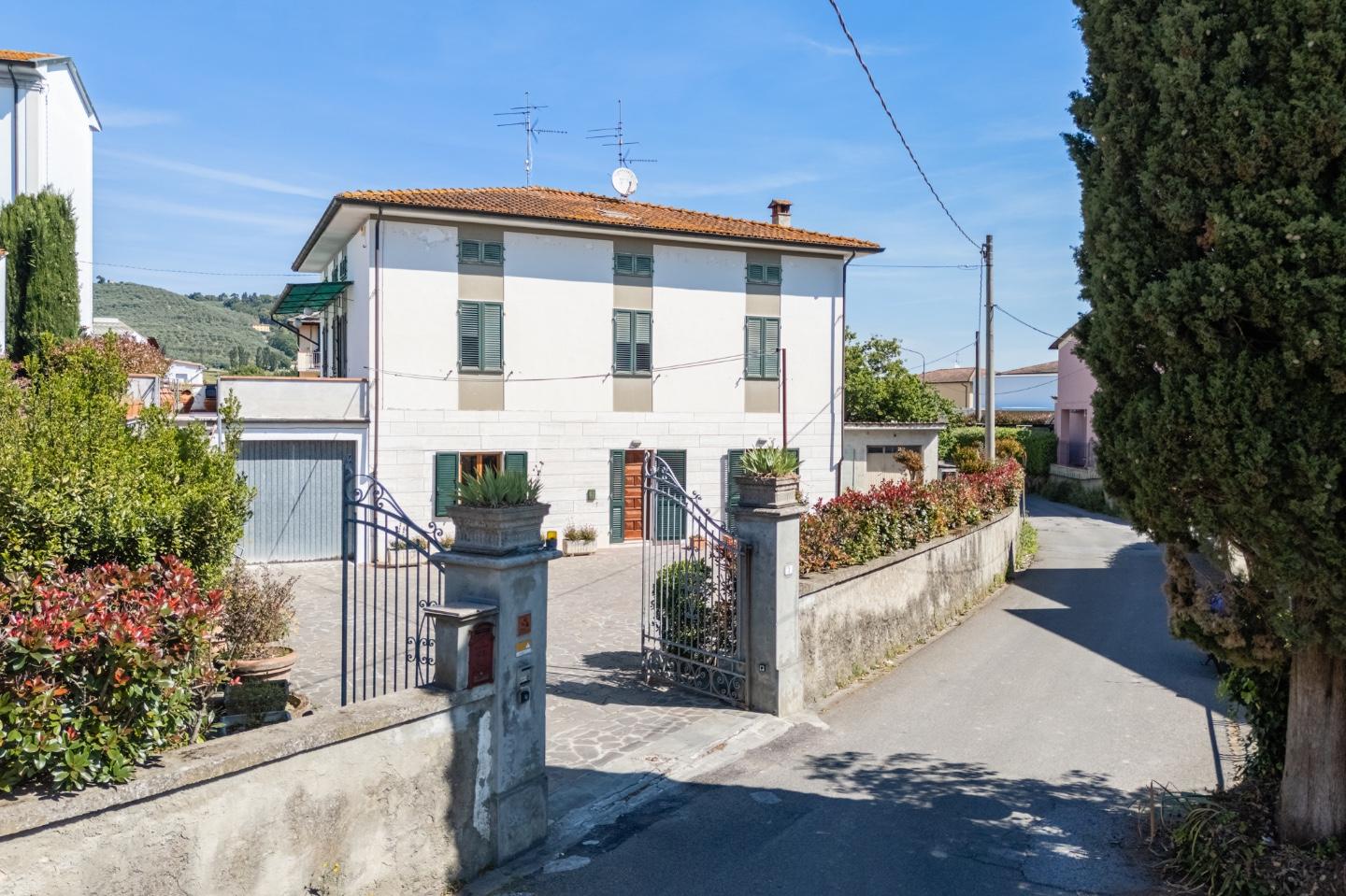 Quadrilocale in vendita, Buti cascine