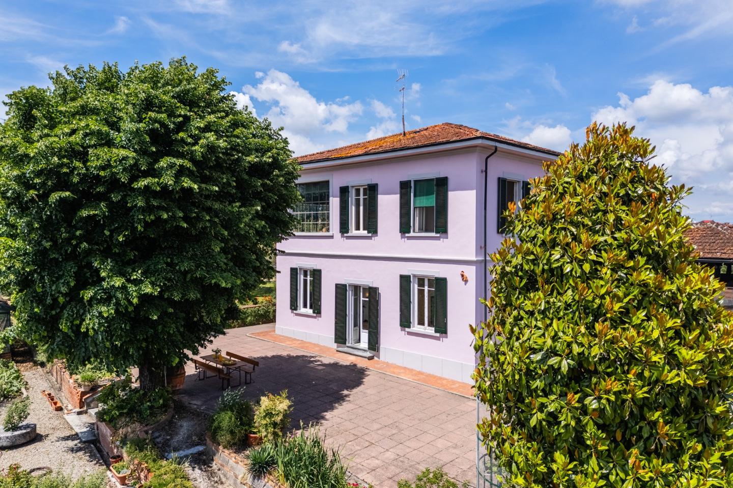 Villa con giardino a Santa Maria a Monte