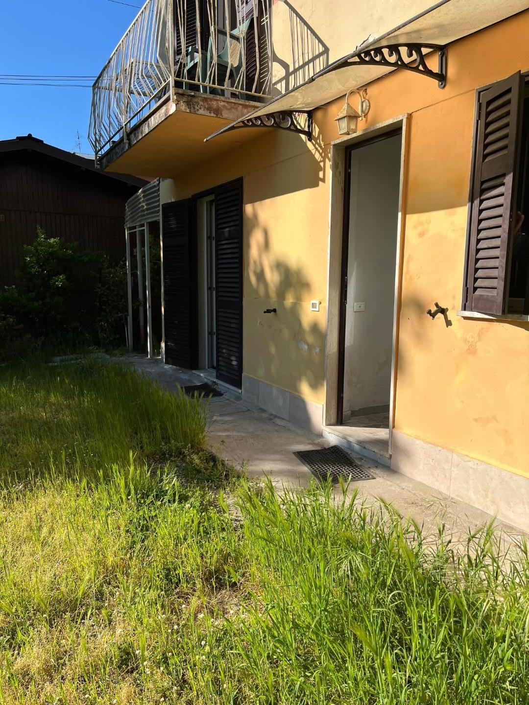 Casa indipendente con giardino, Massa poveromo