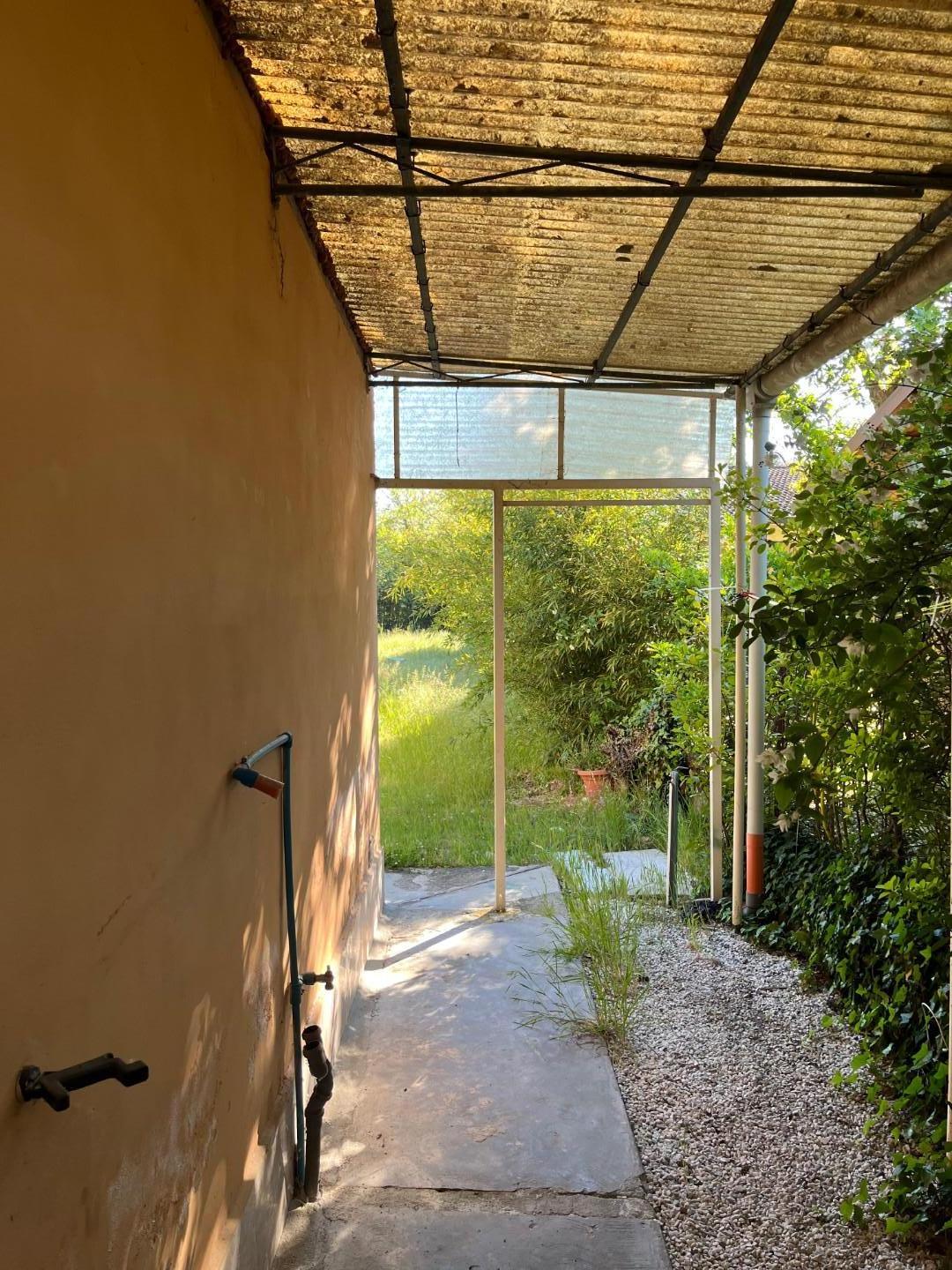 Casa indipendente con giardino, Massa poveromo
