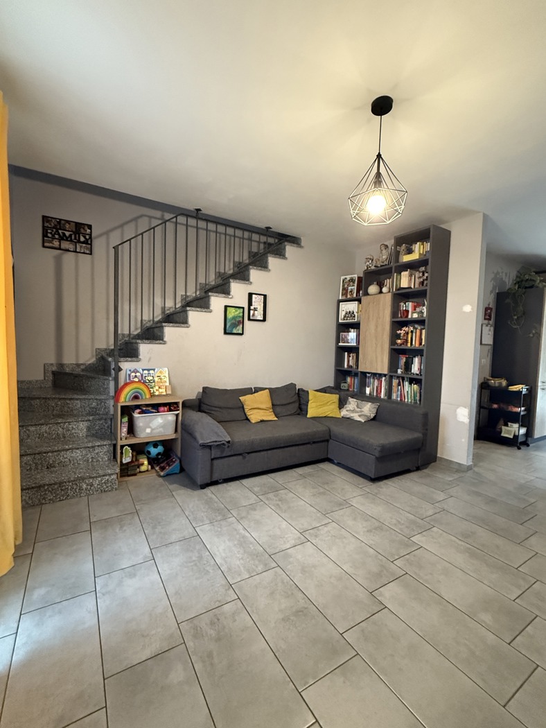 Villa con giardino a Faule