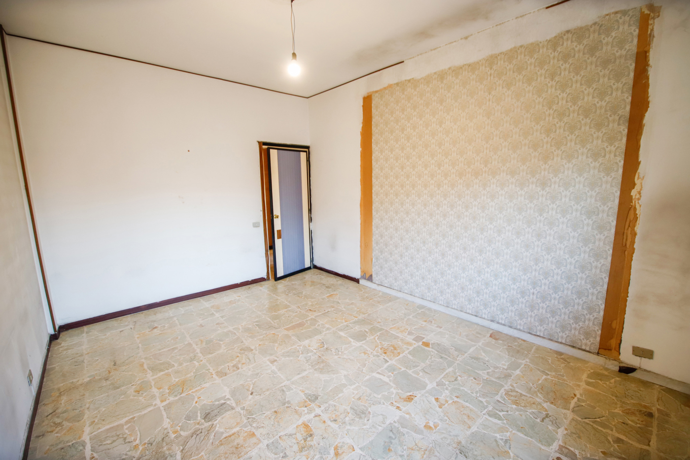 Quadrilocale da ristrutturare a Torino