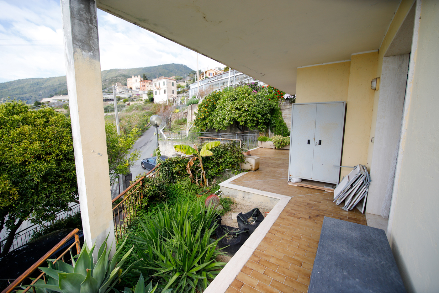 Villa con giardino a Ospedaletti