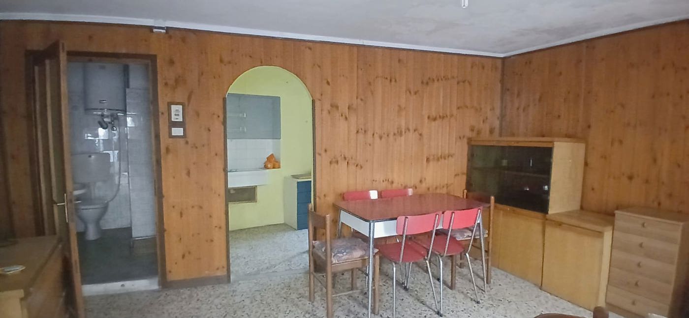 Stabile/Palazzo in vendita a Frassinetto