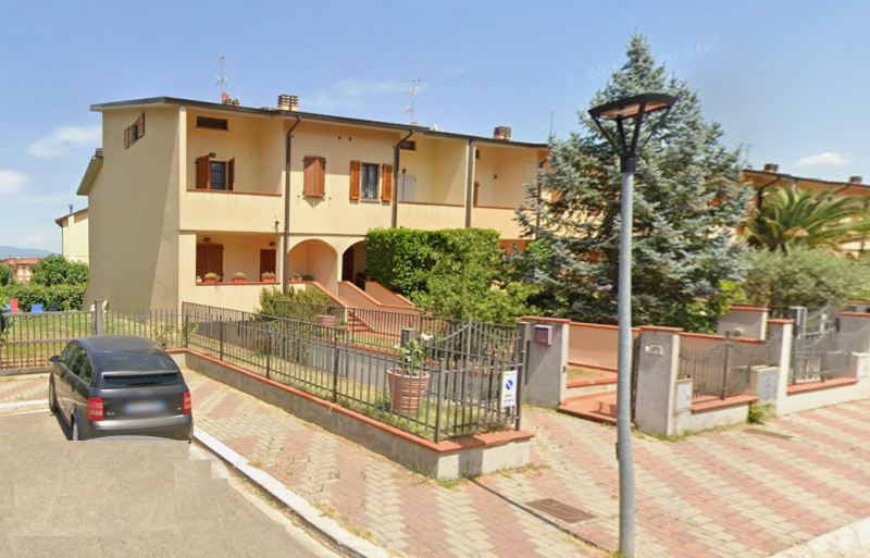 Villa arredata in affitto a Arezzo