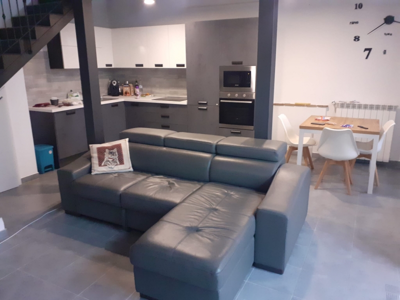 Quadrilocale con terrazzo a Capolona