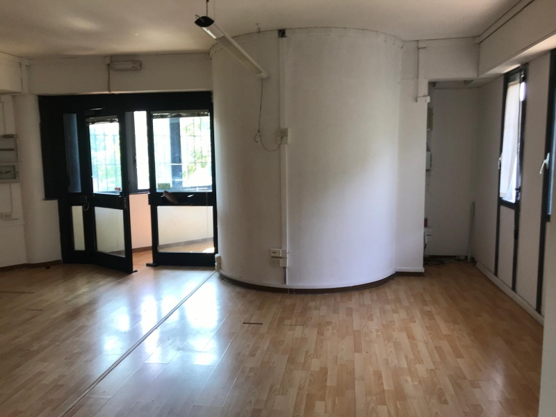 Ufficio ristrutturato a Arezzo